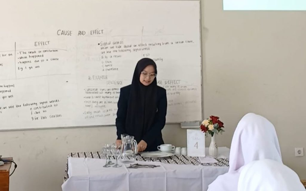 Materi Table Set Up
